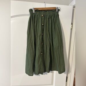 SHEIN Forest Green Skirt with Buttons Teen 14Y (though fits like a women’s M)